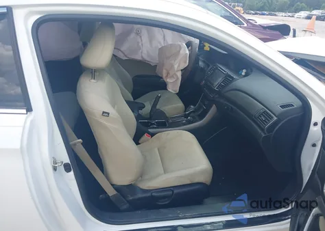 2016 Honda Accord Ex from USA, damaged, VIN 1HGCT1B74GA010671